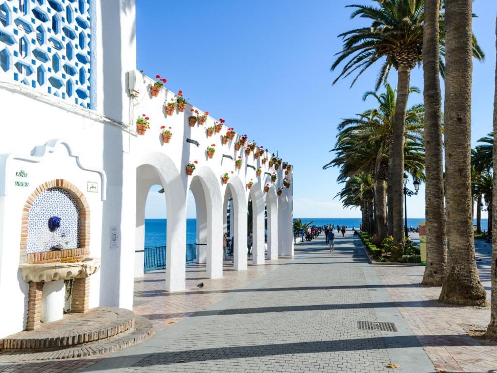 Casa Con Terraza Privada Villa Nerja Kültér fotó